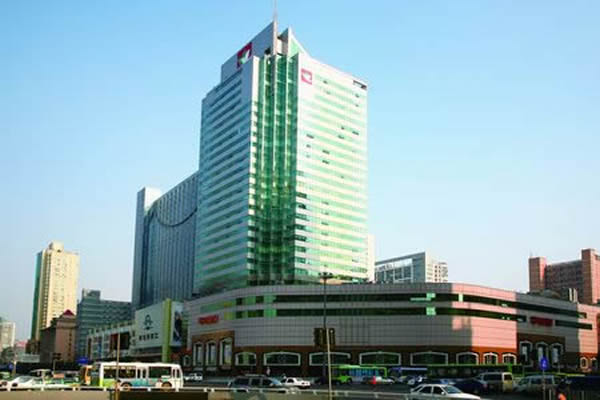 湖南省长沙市平和堂商贸大厦